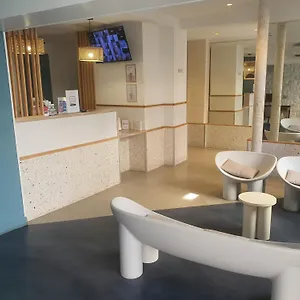 Hipotel Père-lachaise République Hotel París